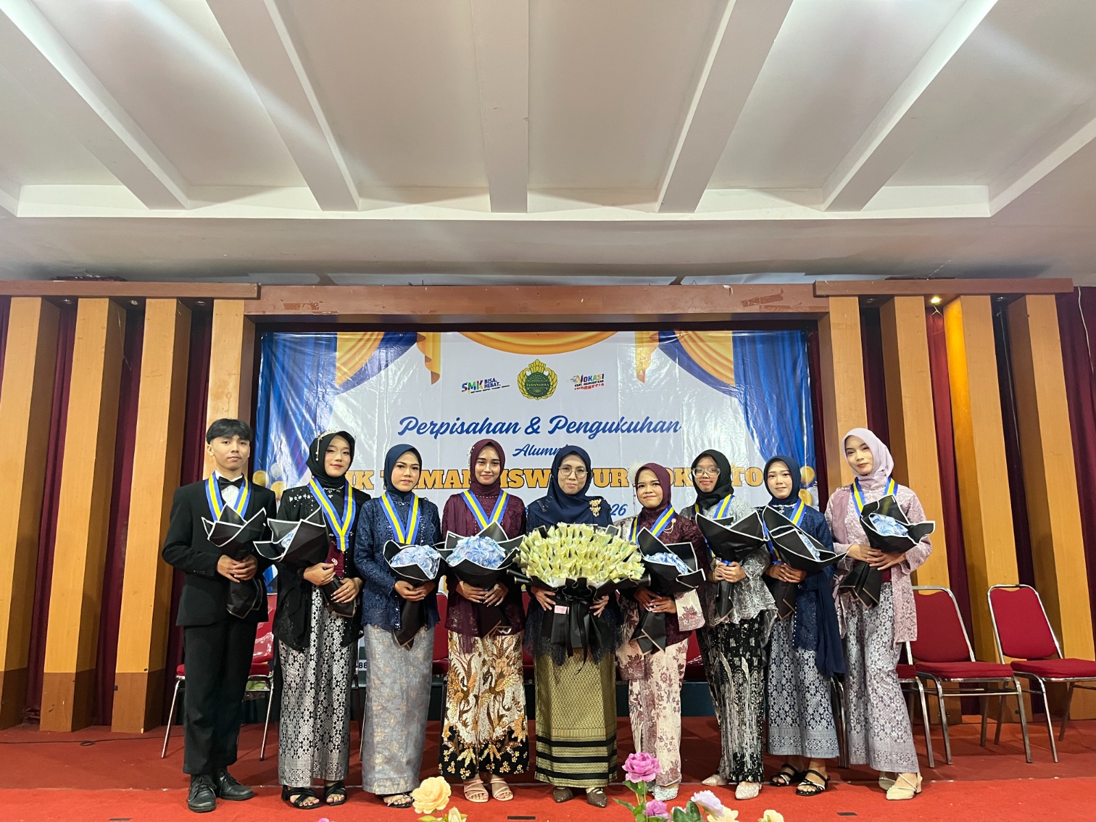 Dokumentasi Pelepasan Siswa Kelas XII SMK Tamansiswa Purwokerto 2025/2026 7