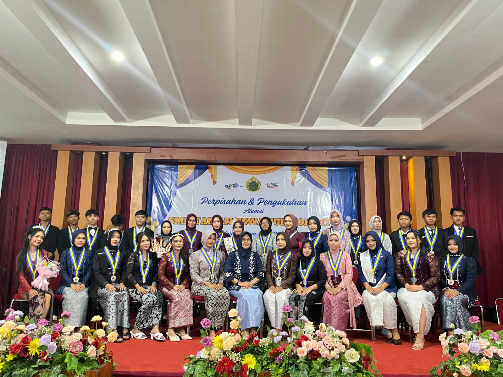 Dokumentasi Pelepasan Siswa Kelas XII SMK Tamansiswa Purwokerto 2025/2026 8